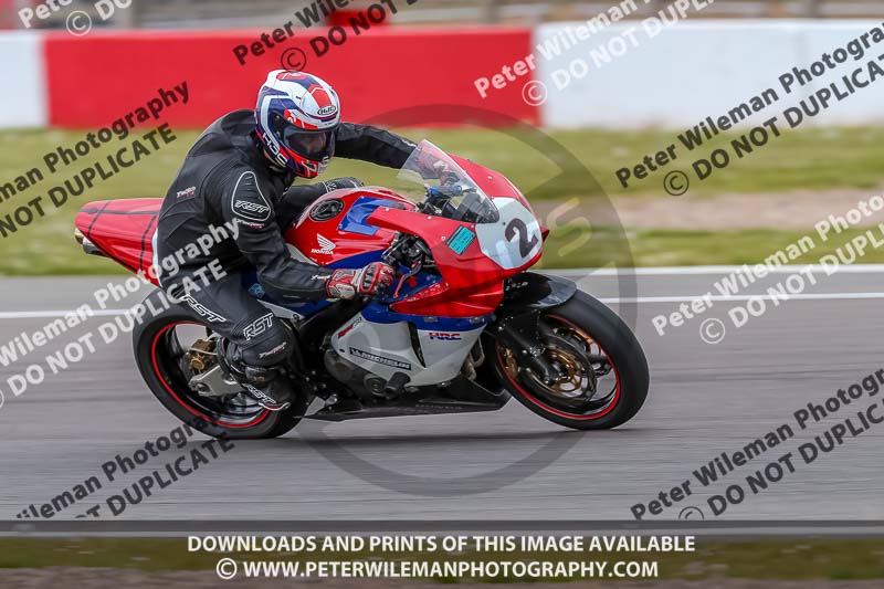 PJ Motorsport Photography;donington no limits trackday;donington park photographs;donington trackday photographs;no limits trackdays;peter wileman photography;trackday digital images;trackday photos